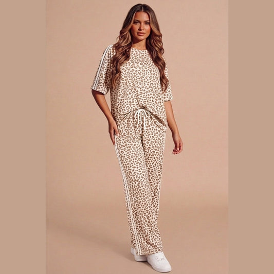 Beige Leopard Print Oversized Loungewear Set With Side Stripe Detail- Orlina